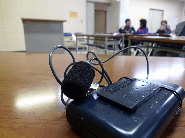 講演会の講師として