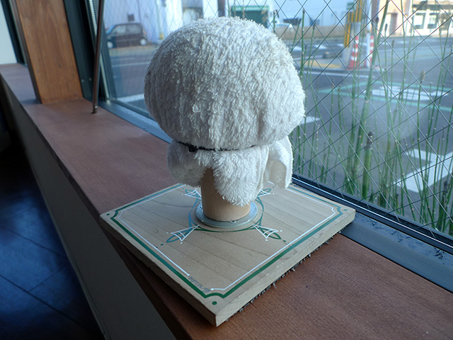 手を乗せる台座。