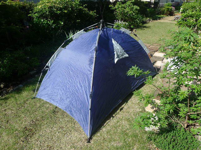 テントを天日干し