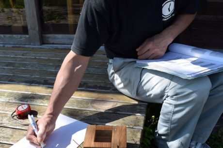 宮崎市でオーダーメイドの家具をあつらえる