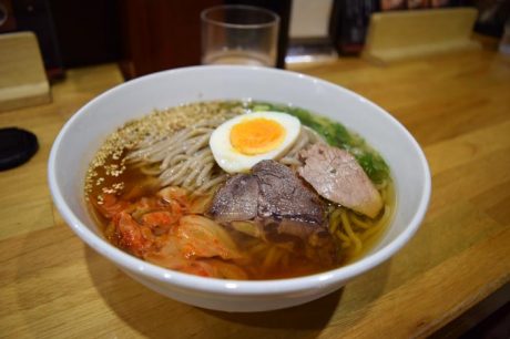 六盛の別府冷麺