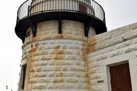 明治時代に建てられた灯台