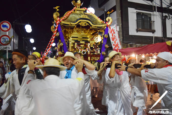 荒神さんの神輿