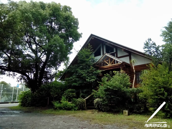 新富町のカフェ＆レストランl「菩提樹（リンデンバウム）」