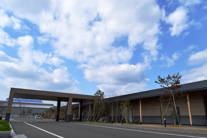 西都市にある妻湯