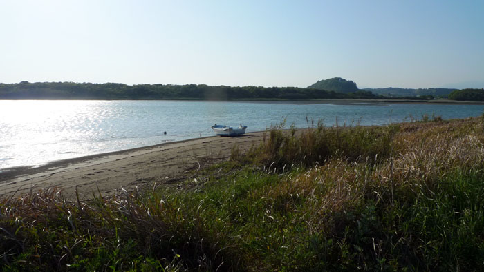 新富町の富田の浜