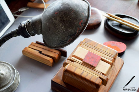 展覧会に向けて作品づくり