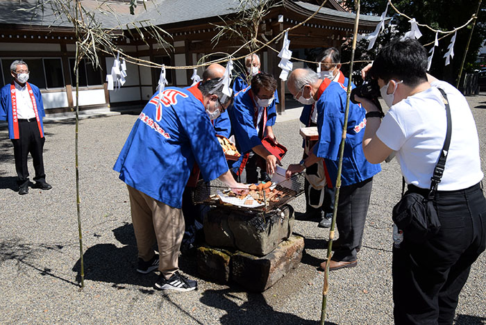不要な印鑑を供養し、焼納。